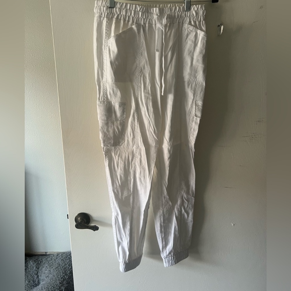 White dress joggers